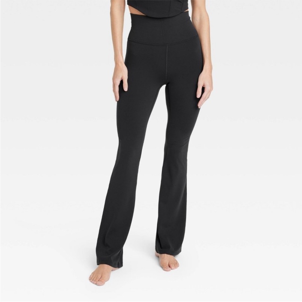 All in Motion Women's Black Flare Leggings